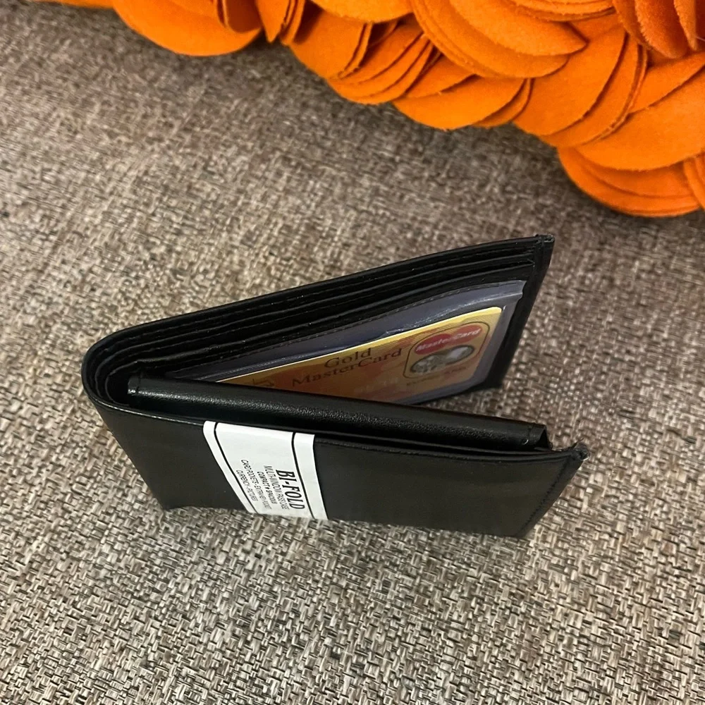 ❗️🆕Men’s Bi-Fold Black Leather Multi Window Wallet❗️